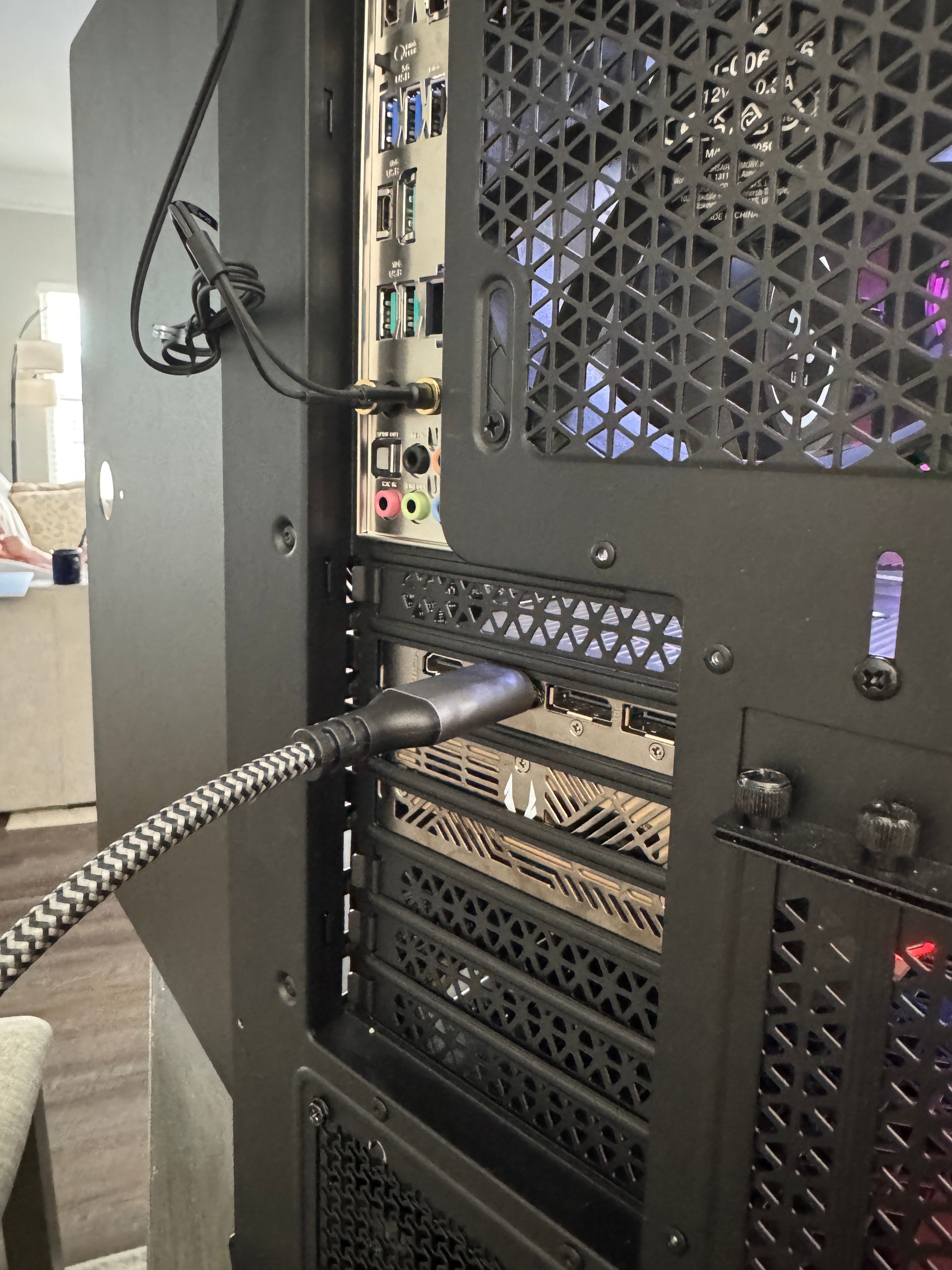 Prebuilt: Greendoor Systems NVIDIA 5080 Gaming PC | AMD Ryzen 9 7950X | 32GB DDR5 | 2TB M.2 | NZXT Kraken 360mm AIO | Win11 Pro