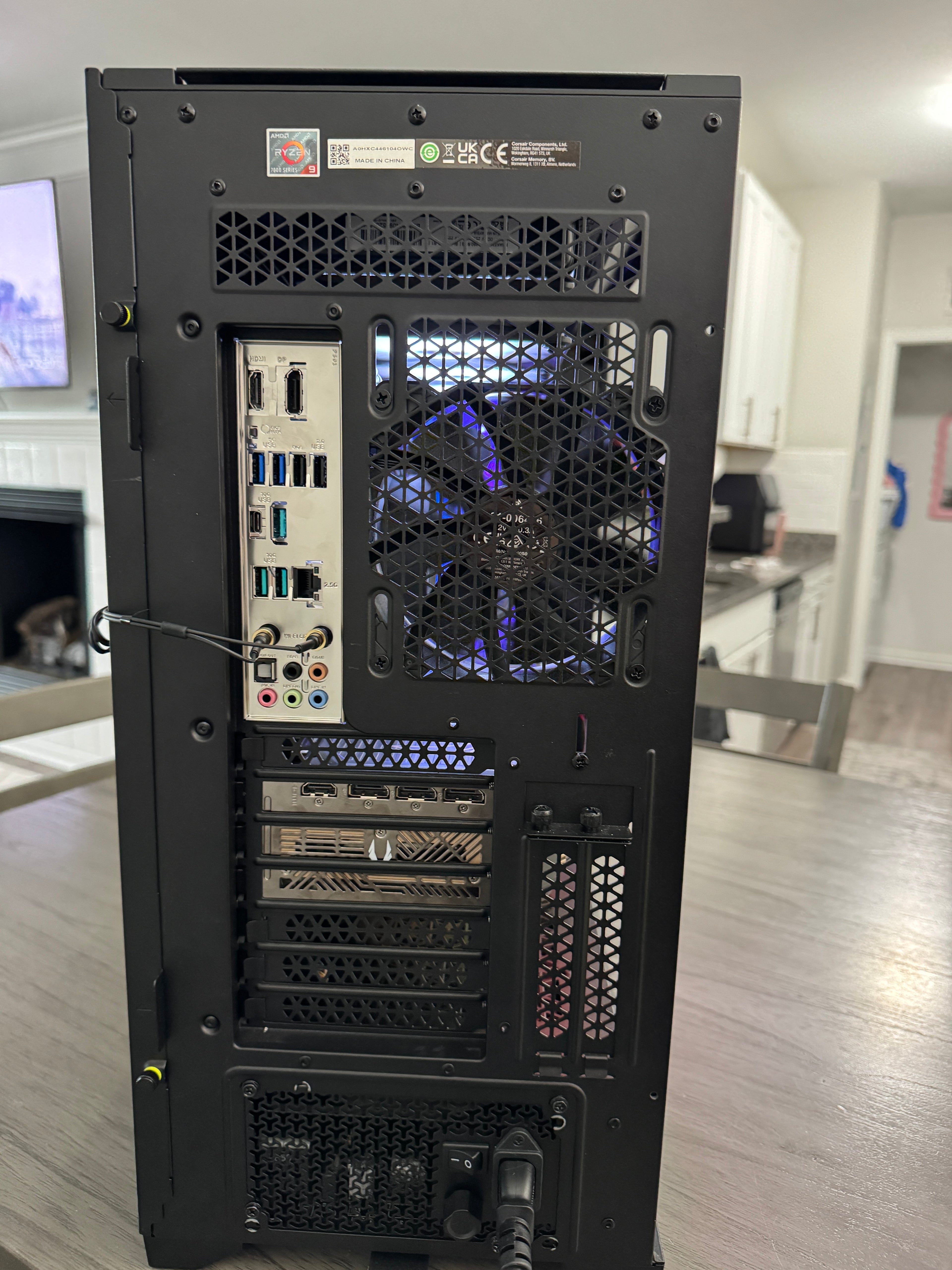 Prebuilt: Greendoor Systems NVIDIA 5080 Gaming PC | AMD Ryzen 9 7950X | 32GB DDR5 | 2TB M.2 | NZXT Kraken 360mm AIO | Win11 Pro