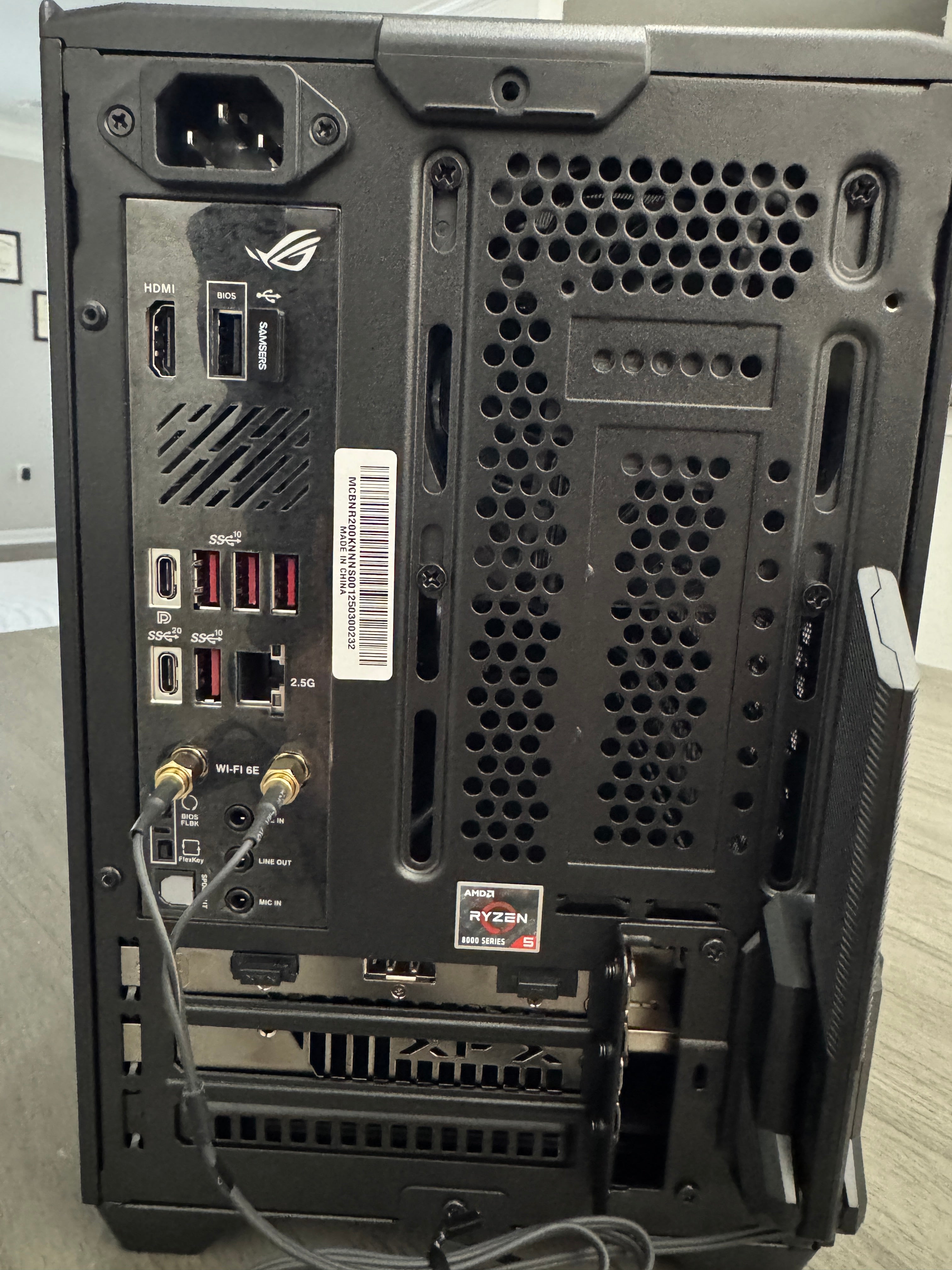 Prebuilt: High-End SFF Mini Gaming PC | Radeon 9060 XT | Ryzen 8500G | 16GB DDR5 | NR200 ITX | Win11 Pro