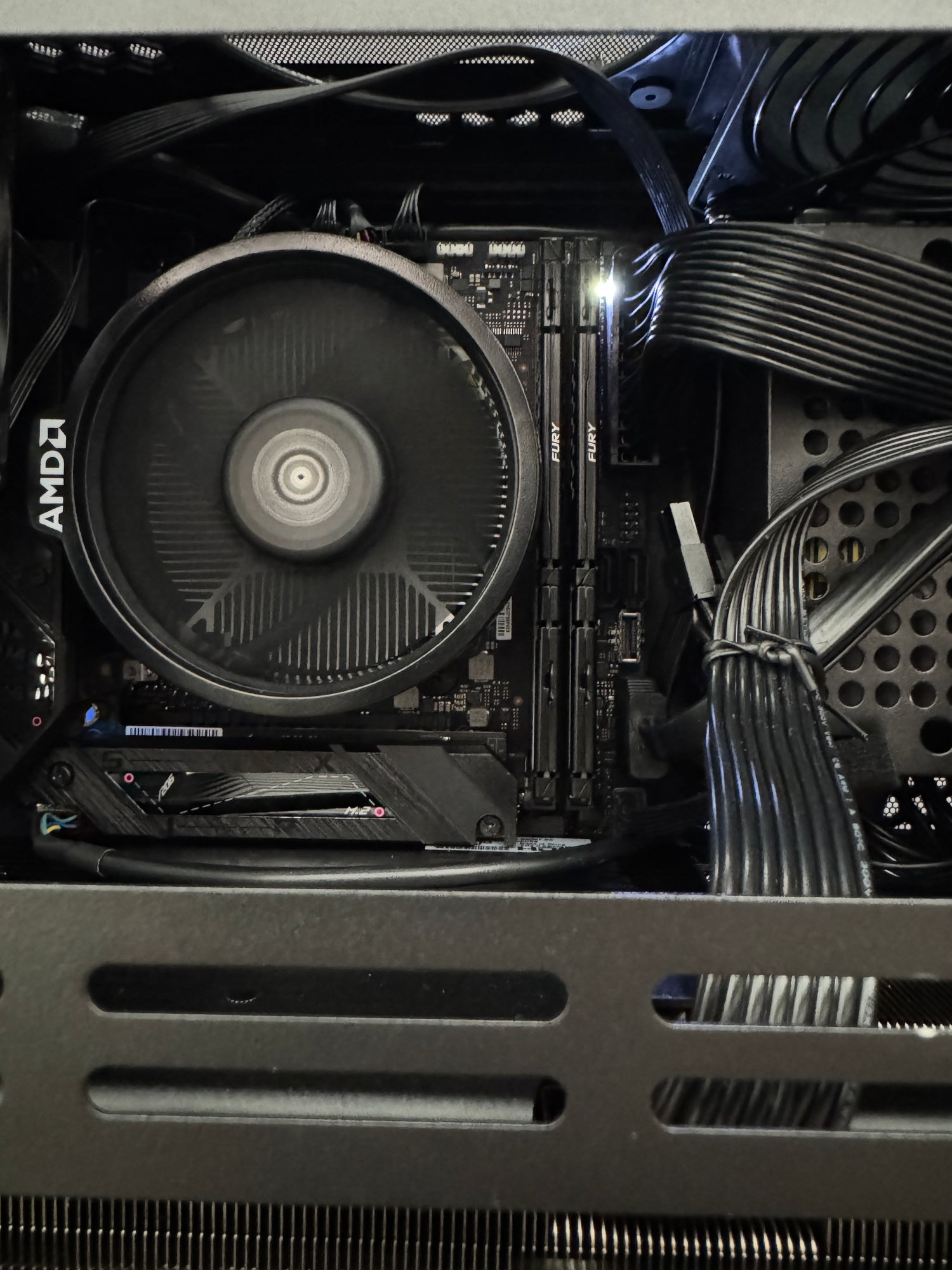 Prebuilt: High-End SFF Mini Gaming PC | Radeon 9060 XT | Ryzen 8500G | 16GB DDR5 | NR200 ITX | Win11 Pro